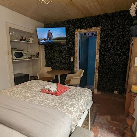 Tiny Smart Home, Private Garden & Outside Jacuzzi. Center Sintra! Екстериор снимка