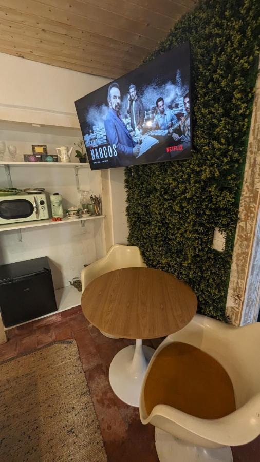 Tiny Smart Home, Private Garden & Outside Jacuzzi. Center Sintra! Екстериор снимка